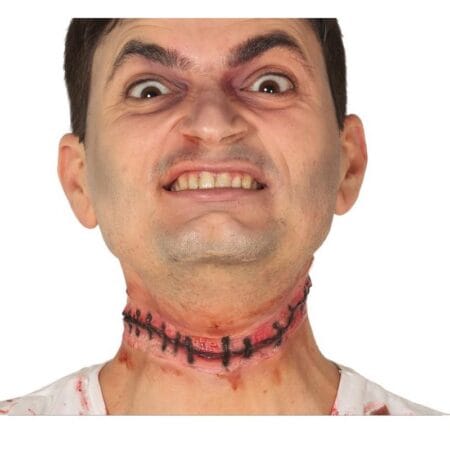 Pohled zepředu na pilovou jizvu z latexu